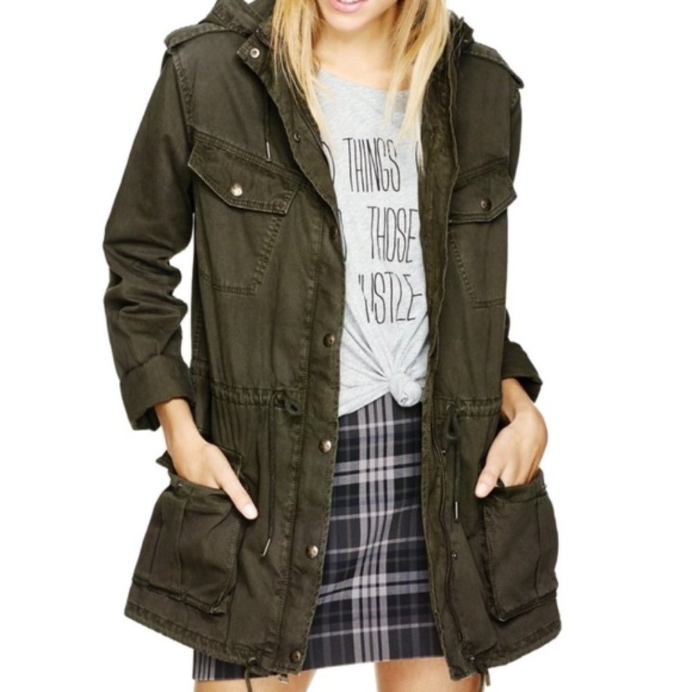 Aritzia Talula Green Utility Trench - Women’s Size Small